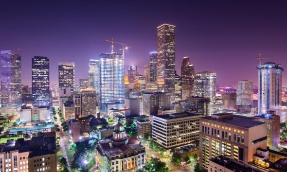 Houston: A Complete Guide to the Space City